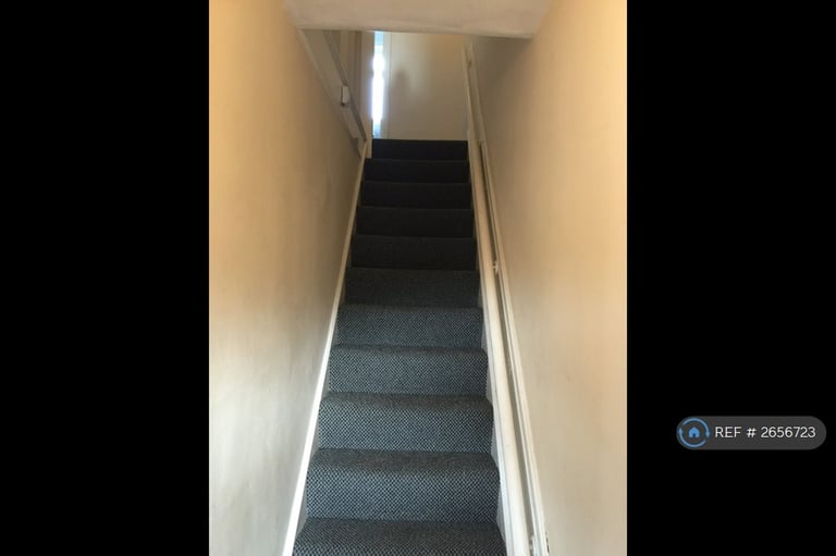 4 bedroom house in Mitchell Avenue, Coventry, CV4 (4 bed) (#2656723)