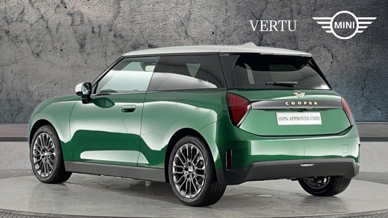 2025 MINI Cooper 135kW E Exclusive 41kWh 3dr Auto HATCHBACK ELECTRIC Automatic