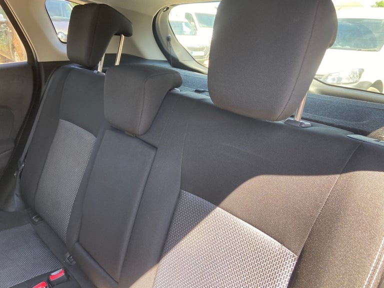 2014 Suzuki SX4 S-Cross 1.6 SZ4 SUV 5dr Petrol Manual Euro 6 (120 ps) Petrol Manual