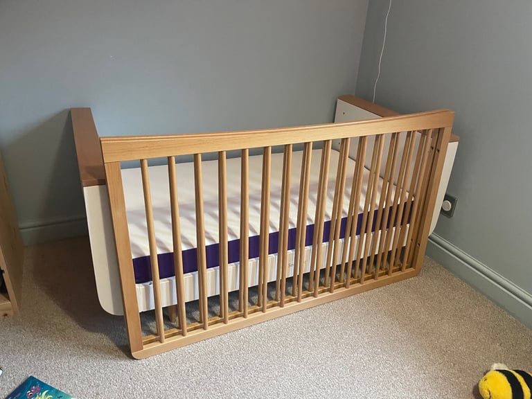 Snuzpod Snuzcot and Mattress