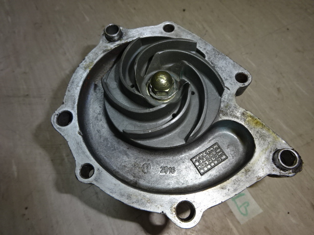 Front water pump for Ferrari 208, 308, 328 and Mondial