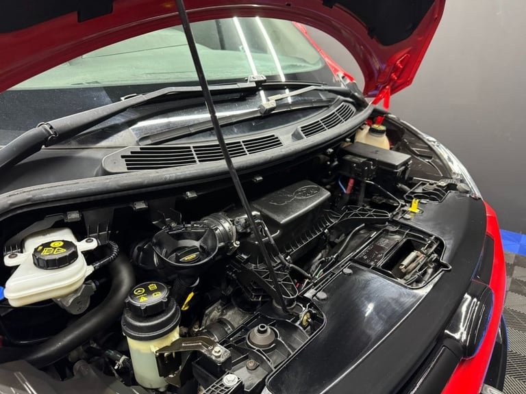 2017 Ford Transit Custom 2.0 TDCi 105ps Low Roof Van PANEL VAN DIESEL Manual