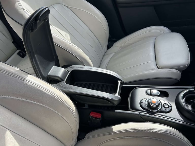 2019 MINI Countryman 2.0 Countryman Cooper D ALL4 Exclusive Auto 4WD 5dr SUV Diesel Automatic