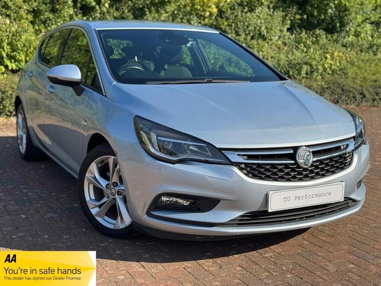 image for 2016 Vauxhall Astra 1.6 CDTi BlueInjection SRi Nav Euro 6 (s/s) 5dr HATCHBACK Diesel Manual