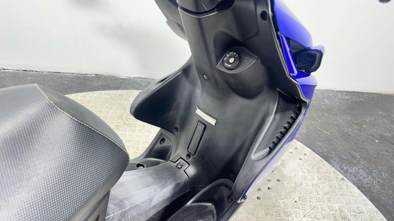 Yamaha Aerox R 2019 4 STROKE FUEL INJECTED 50CC SPORT SCOOTER PROJECT 50CC