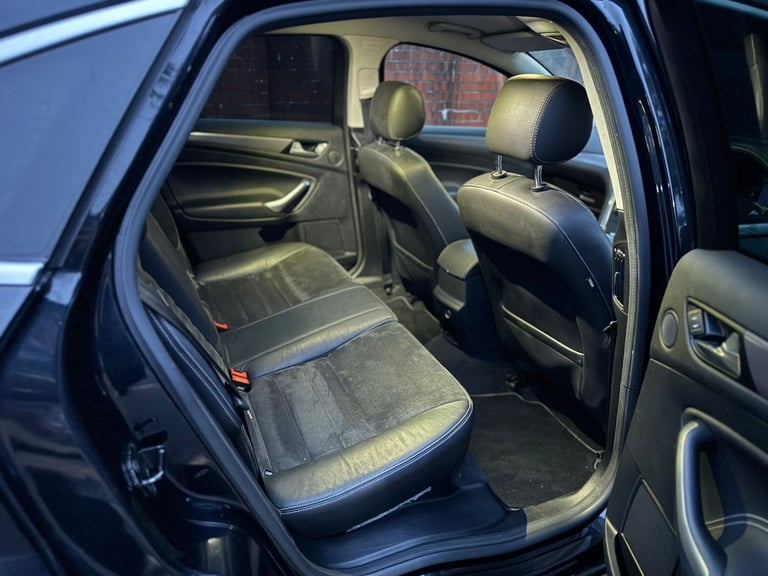 Ford, MONDEO, Hatchback, 2011, Manual, 1560 (cc), 5 doors