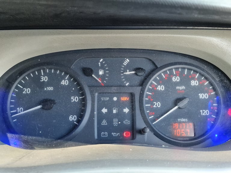 2003 Renault Trafic  Runs Drives Perfectly 7 Seats  Removable Seats