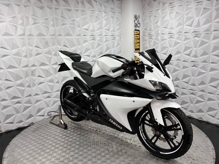 2012 Yamaha YZF-R125 *WARRANTY PROVIDED*