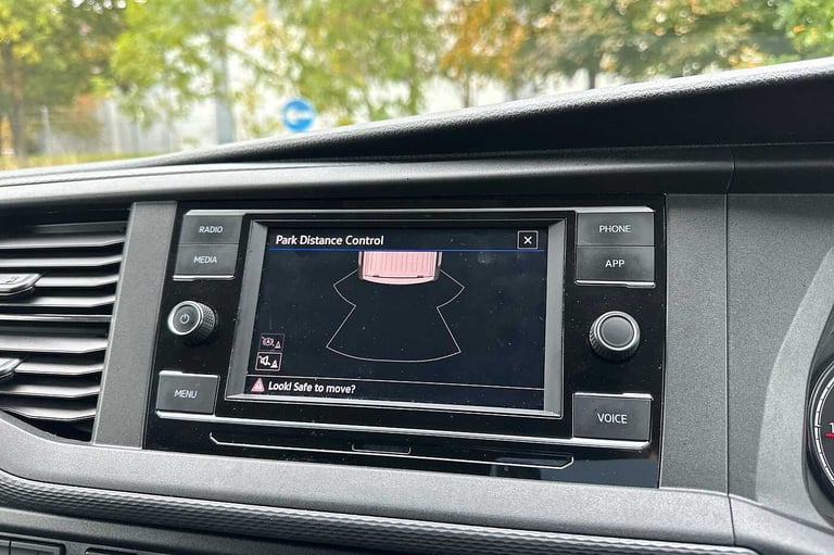 2024 Volkswagen Transporter 2.0 TDI 110 Startline Kombi Van Combi Van Diesel Manual