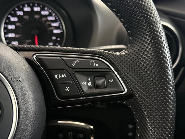 2020 Audi Q2 30 TFSI Black Edition 5dr ESTATE PETROL Manual