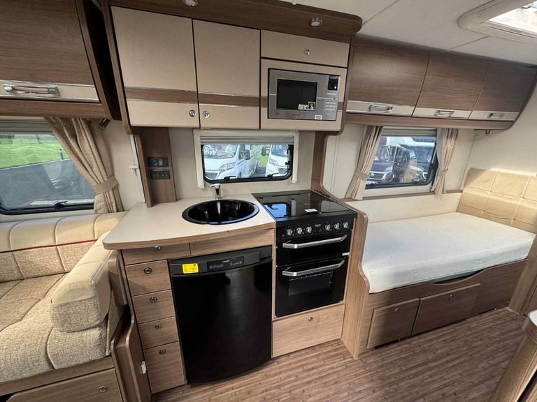2018 ELDDIS MAJESTIC 285 4 BERTH FIXED BEDS MOTORHOME WITH ONLY 29K MILES ANDERSON MOTORHOME SALES
