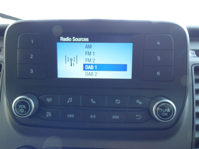 FORD TRANSIT CUSTOM 2.0 300 EcoBlue Trend AUTOMATIC **ALSO COMES WITH 15 MONTHS