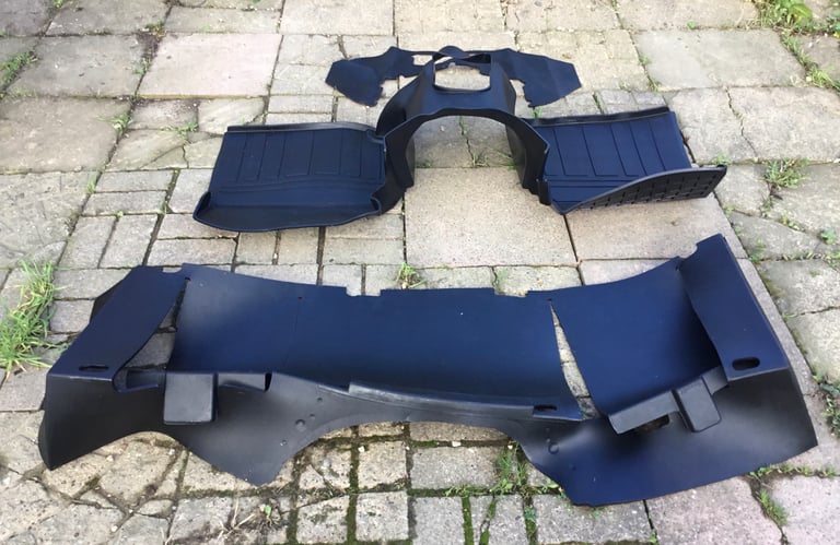 Exmoor Trim Land Rover Defender Defeater Barrier Mat for R380