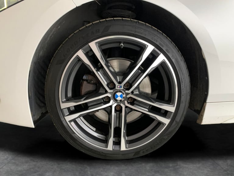 2021 BMW 1 Series 1.5 118i M Sport (LCP) Hatchback 5dr Petrol Manual Euro 6 (s/s) (136 ps) -  Hat...
