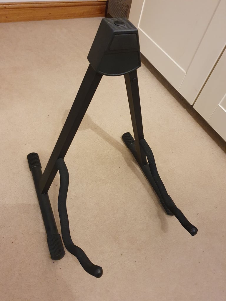 Guitar Stand