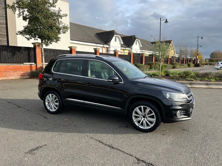 Volkswagen, TIGUAN, 4motion dsg, 2012, Semi-Auto, 1968 (cc), 5 doors