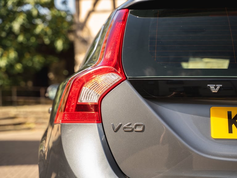 2016 Volvo V60 D3 (150) SE Lux Nav 5dr Diesel