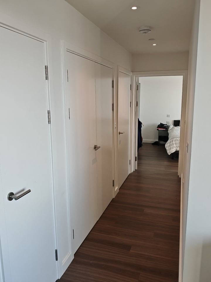 1-Bed Apartment , 30th Floor , East Croydon