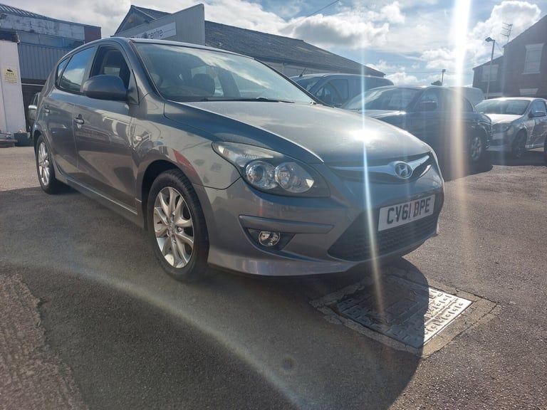 2011 Hyundai i30 1.6 CRDi Comfort 5dr HATCHBACK Diesel Manual