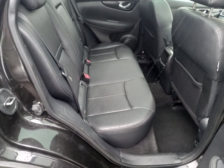 2014 Nissan Qashqai 1.5 dCi Tekna SUV 5dr Diesel Manual 2WD Euro 5 (s/s) (110 ps) Diesel Manual