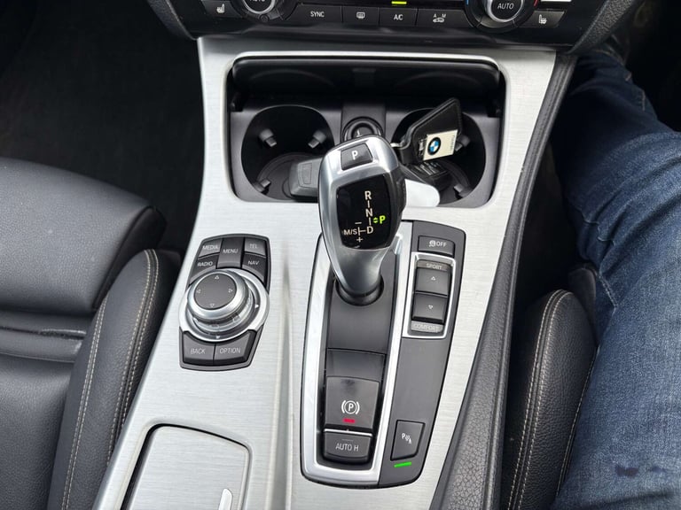 2015 BMW 5 Series 3.0 535d M Sport Auto 4dr Saloon Diesel Automatic