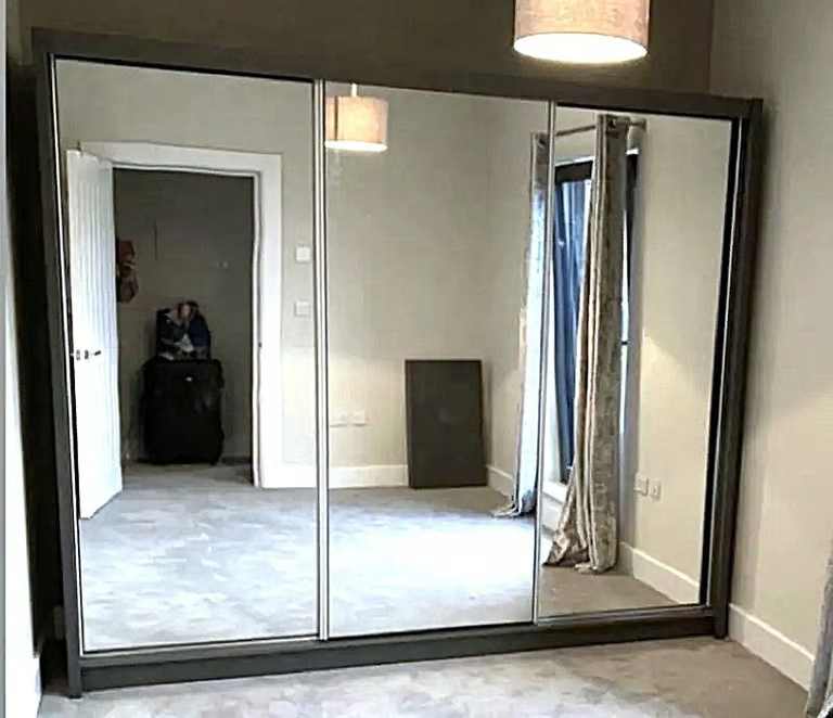 Brand New - Mirror Sliding Wardrobe - Modern Style - NEXT DAY DELIVERY