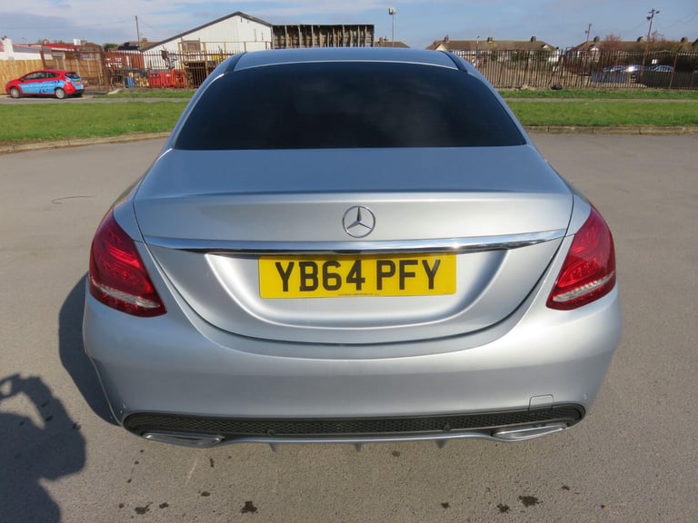  Mercedes-Benz C-Class 2.1 C220 BlueTEC AMG Line G-Tronic+ Euro 6 (s/s) 4dr Diesel Automatic