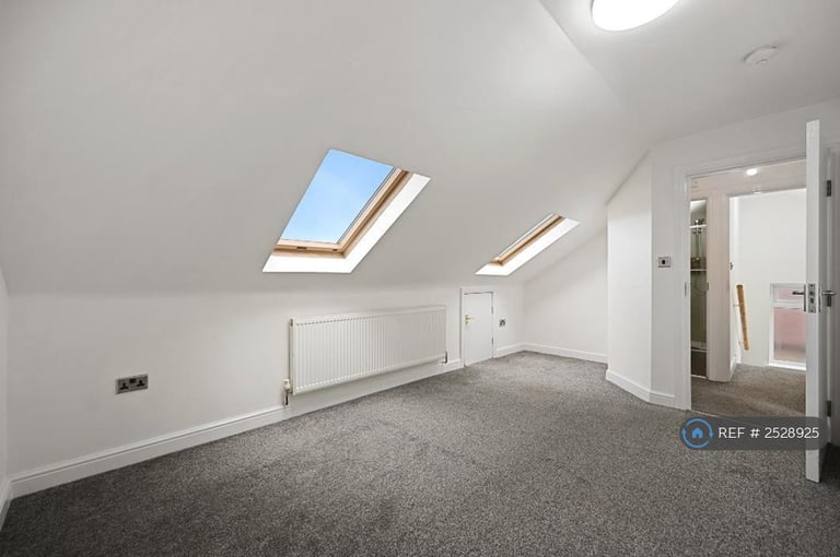 4 bedroom flat in Dudley Road, Harrow, HA2 (4 bed) (#2528925)