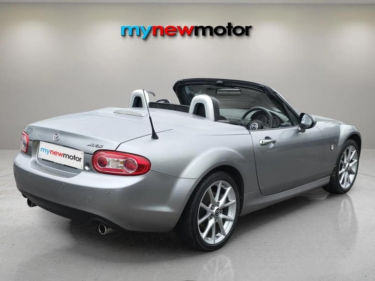 2015 Mazda MX-5 2.0i Sport Tech Roadster Euro 5 2dr CONVERTIBLE Petrol Manual