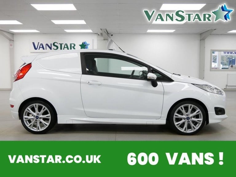 2017 FORD FIESTA VAN 1.5 TDCI 95 BHP SPORT EDITION  ( SAT NAV )