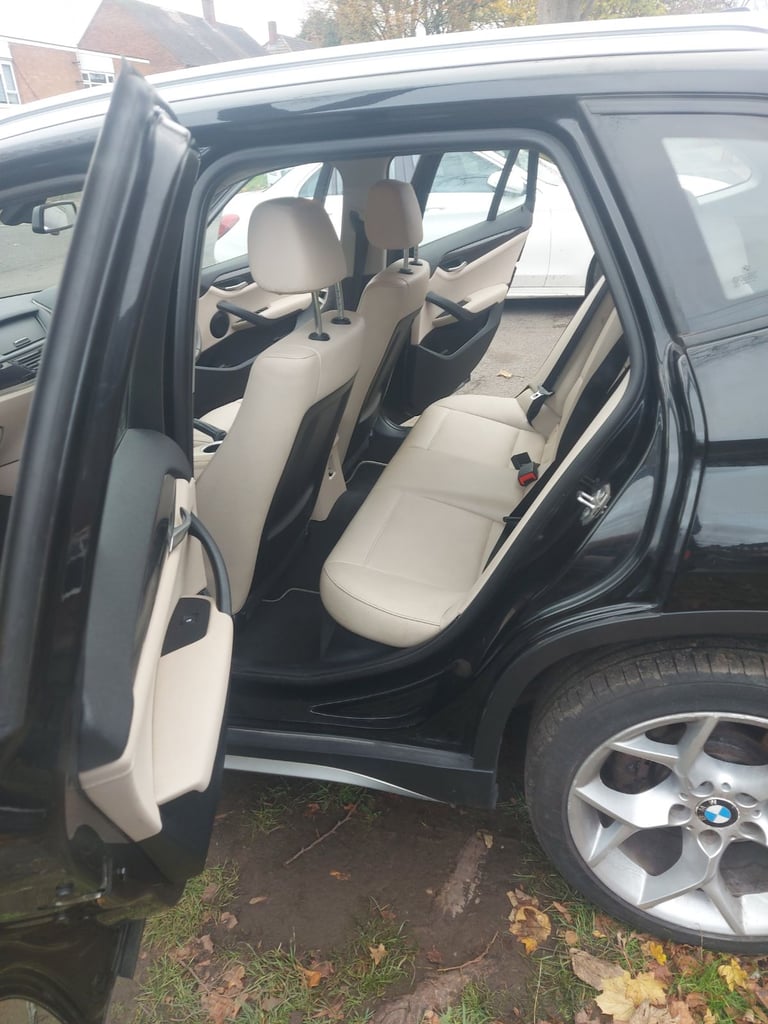 BMW, X1, Estate, 2014, Manual, 1995 (cc), 5 doors