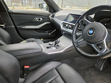 2021 21 BMW 3 SERIES 318d MHT M Sport 5dr Step Auto Black Damaged Salvage