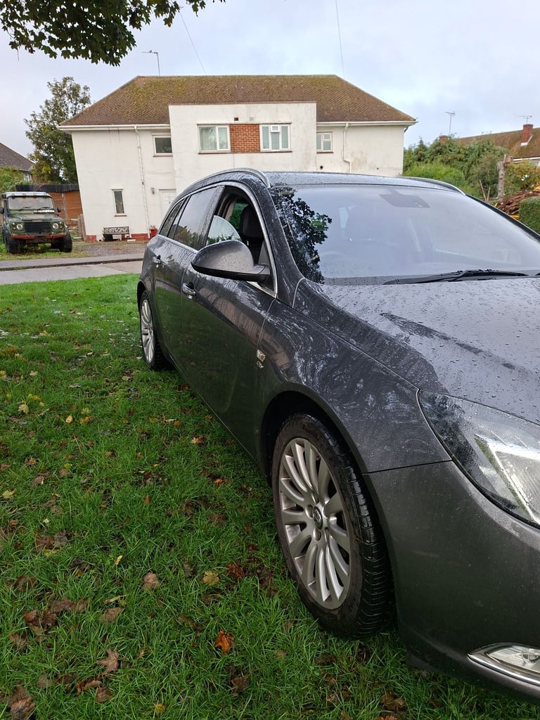 Vauxhall, INSIGNIA, Estate, 2010, Manual, 1956 (cc), 5 doors