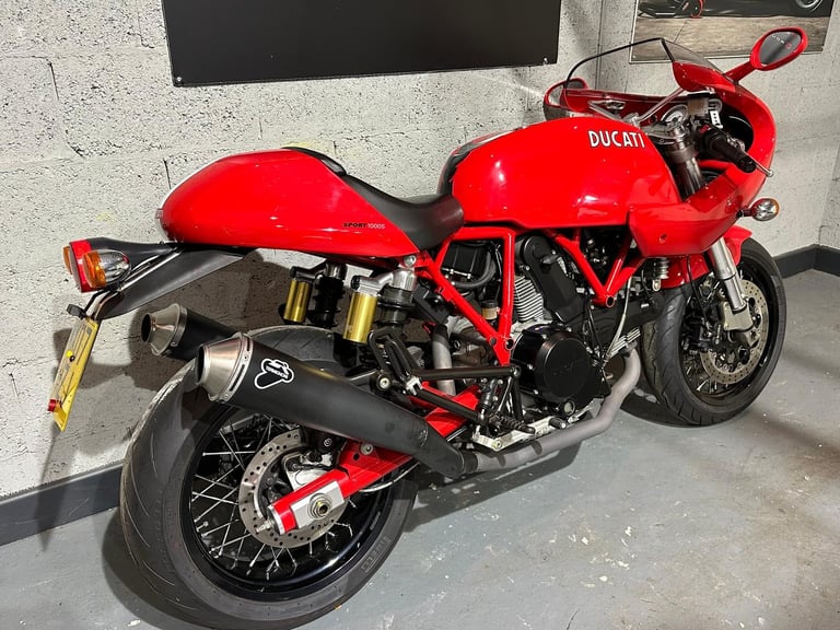 Ducati Sport Classic, 1 Previous Owner, just 5408 miles