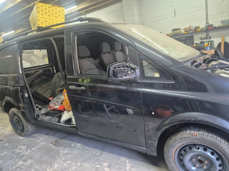 Mercedes Vito 639 Cdi 646 983 Breaking Spares Parts 716637 2004 Onwards W639 Van