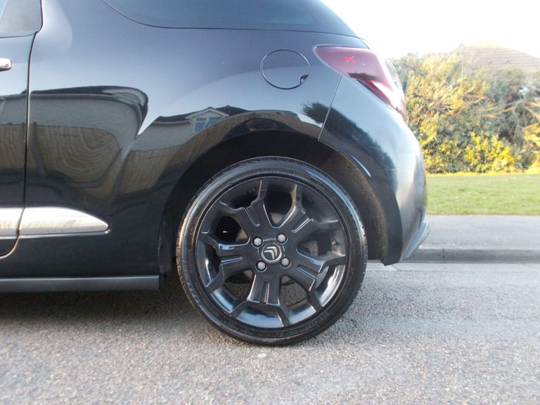 2014 Citroen DS3 1.6 BlueHDi DSport 3dr HATCHBACK DIESEL Manual