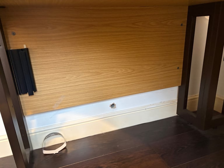 Office desk, side drawers and storage unit