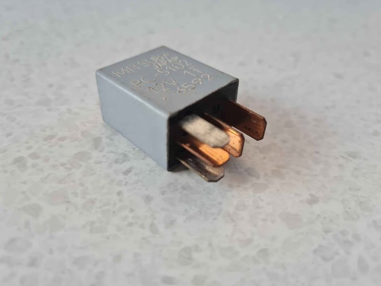 Honda Acura Subaru 5-Pin Multi Use Silver Relay RC5102 RC-5102 Mitsuba Tasted