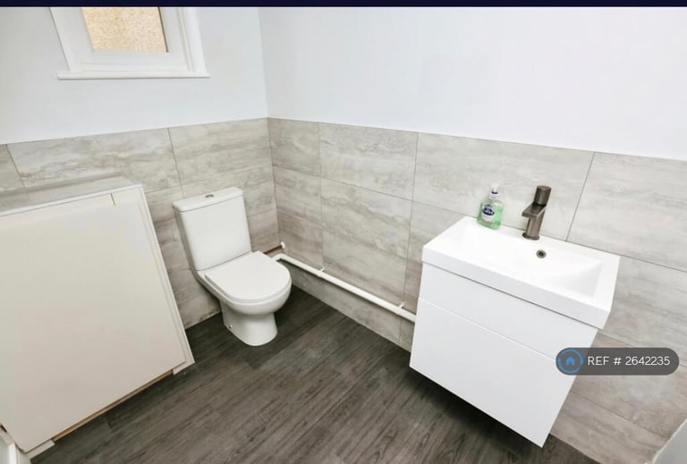 3 bedroom house in Fareham Road, Gosport, PO13 (3 bed) (#2642235)