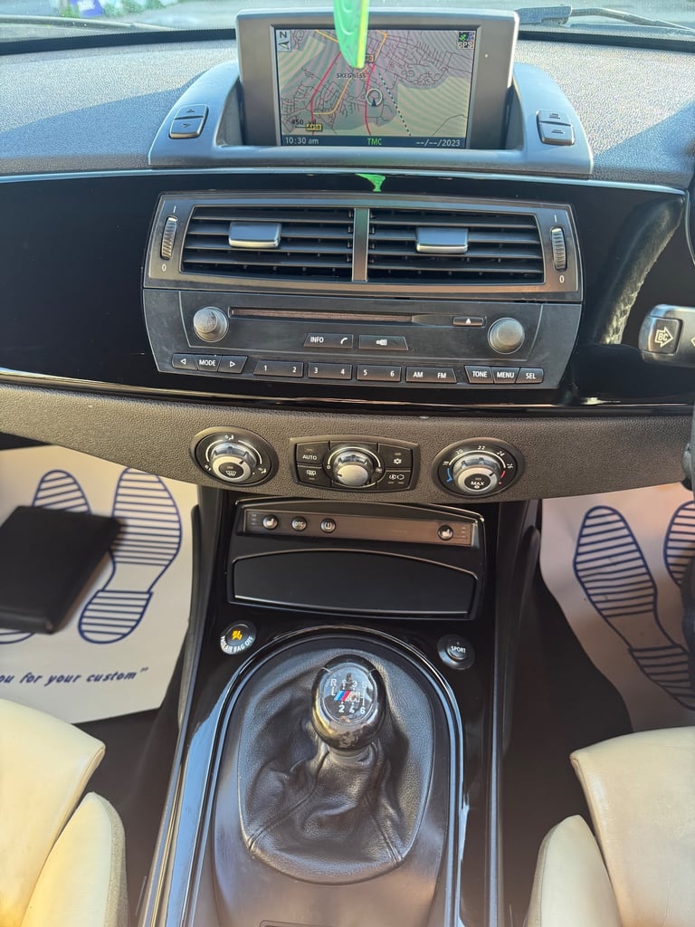 2009 BMW Z4 3.0si SE 2dr / RARE COUPE / ONE OF THE LAST Z4 COUPES PRODUCED