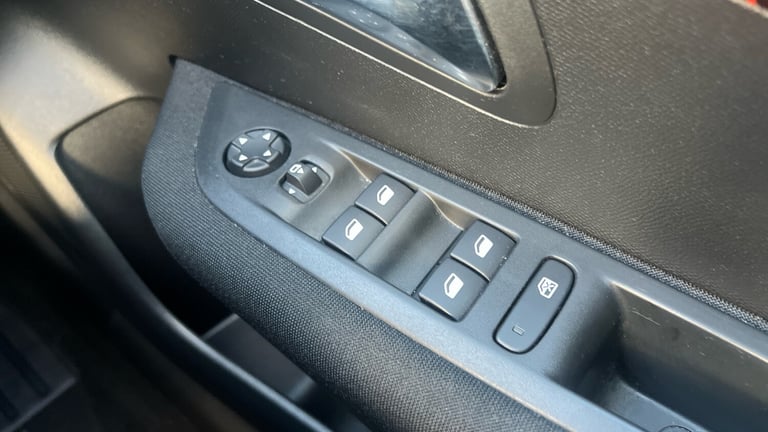 2023 Peugeot 208 1.2 PureTech Active Premium + Hatchback 5dr Petrol Manual Euro 6 (s/s) (100 Hatc...