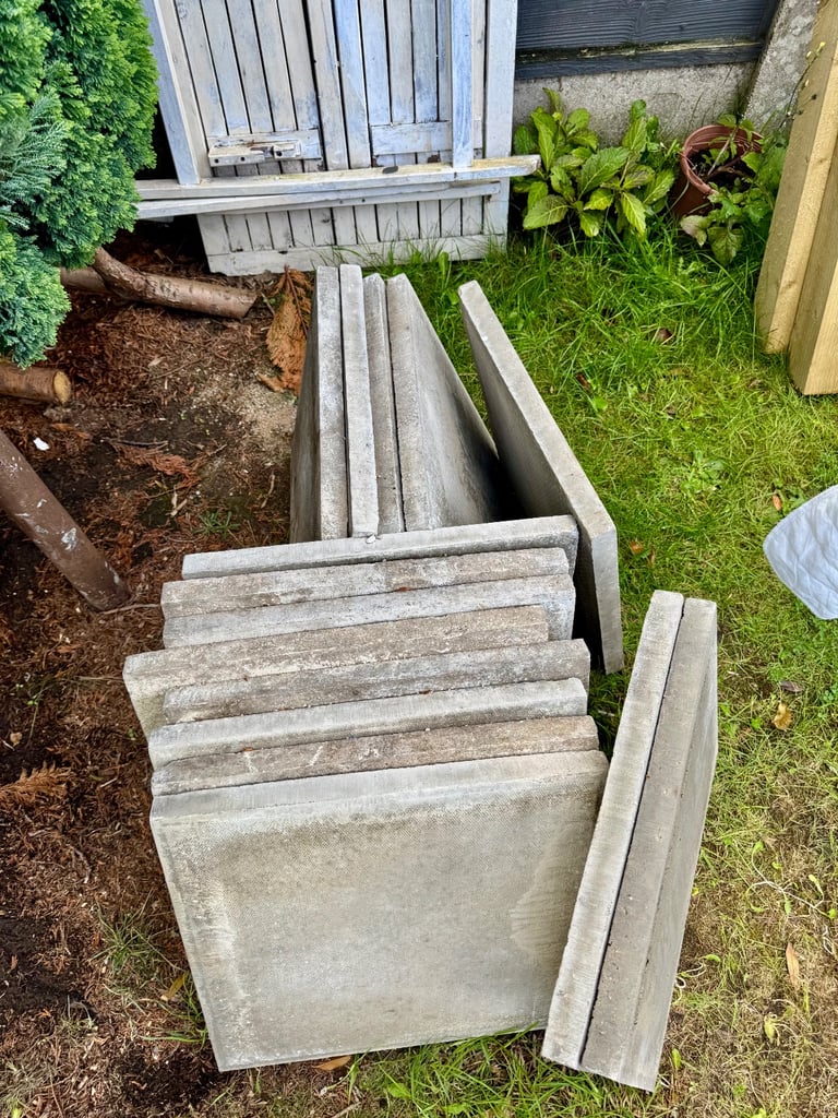 ⭐️⭐️⭐️⭐️ 15 NEARLY NEW WICKES PAVING SLABS 45cm x 45cm