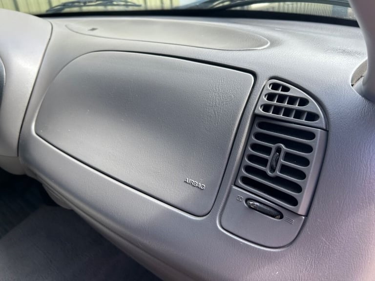 2000 Ford F150 5.4 Litre Supercharged Lightening PICKUP Petrol Automatic