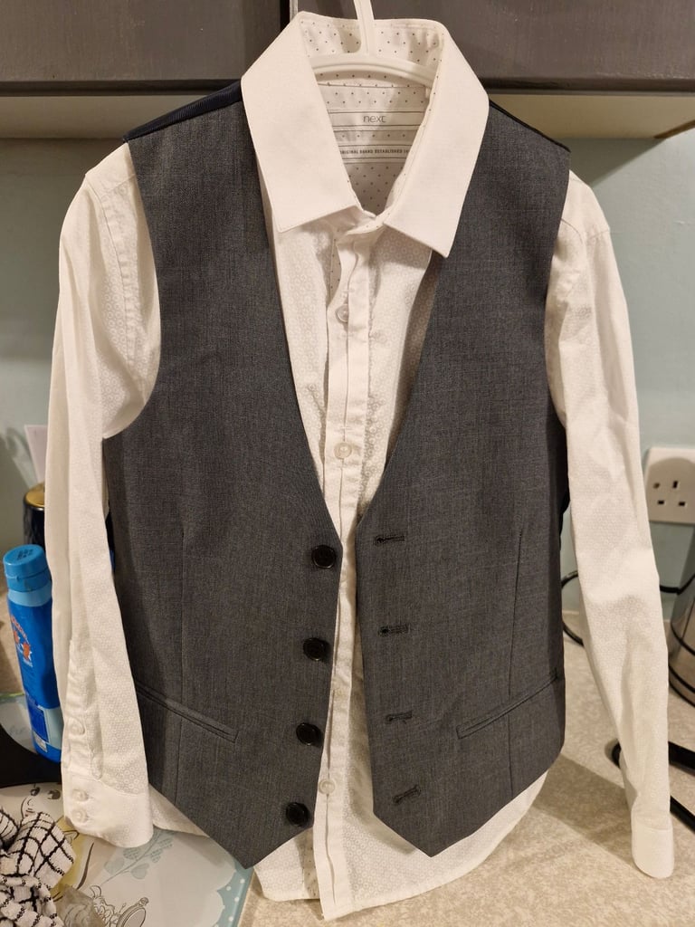 image for Next boys suit size 8 