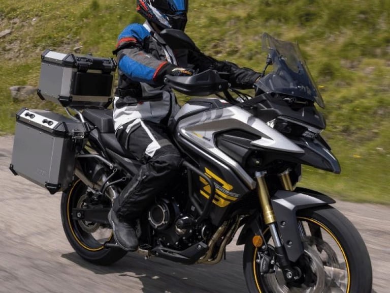 Voge DS525X - 2 years warranty - Road legal tourer motorbike