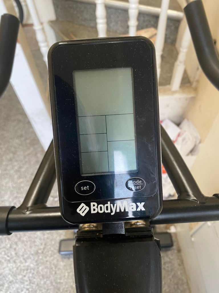 Bodymax B2 exercise bike