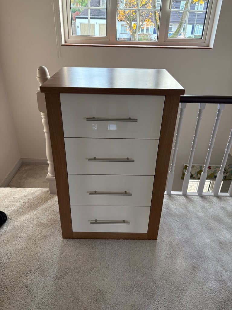 Light oak and cream bedroom furniture