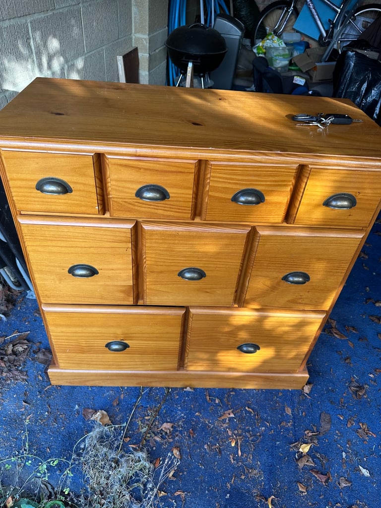 vintage style chest of drawers 