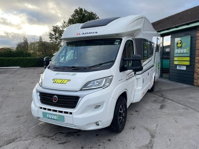 Adria Matrix 670 sc Axess Automatic Rear Garage, Island bed motorhome