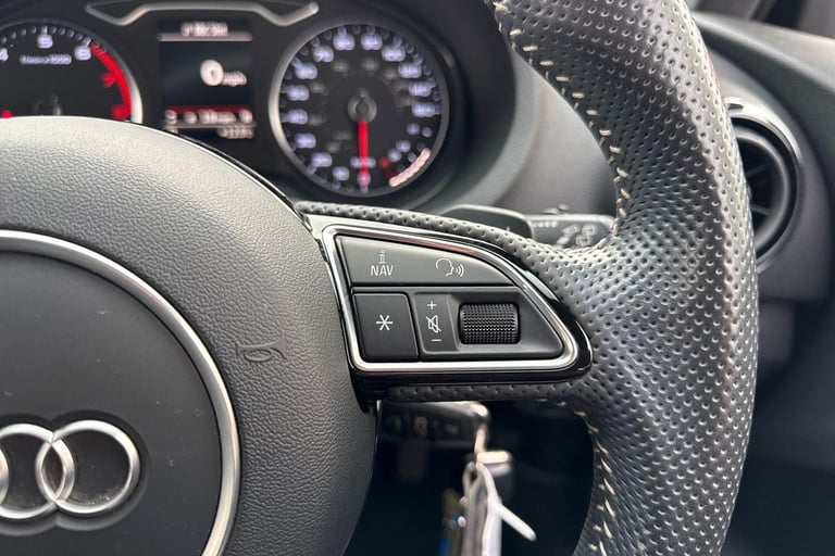2015 Audi A3 1.8 TFSI S line Sportback 5dr Petrol S Tronic quattro Euro 6 (s/s) (180 ps) HATCHBAC...
